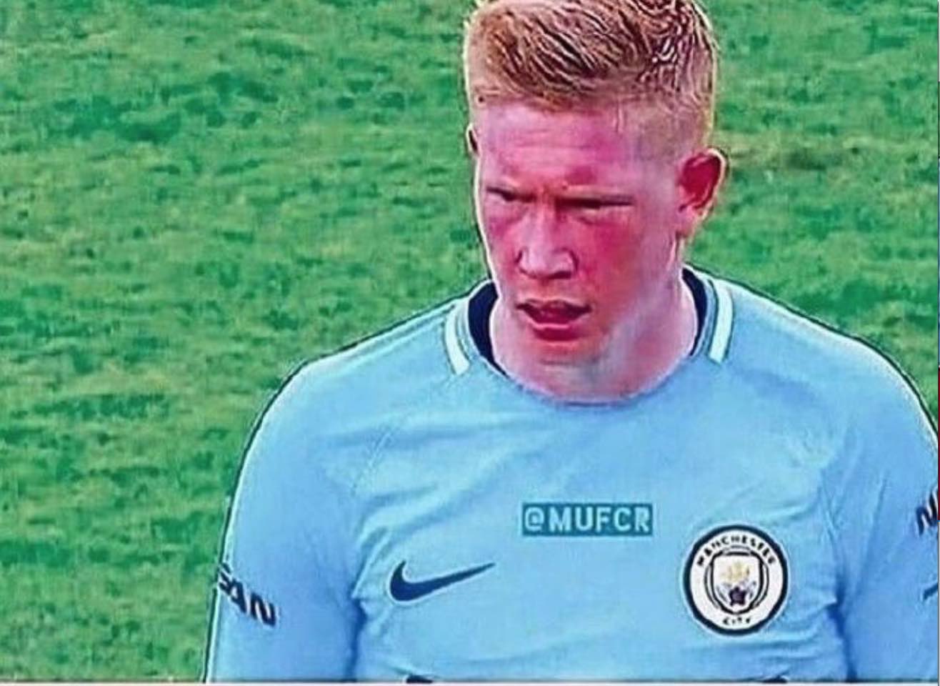 篮球湖人替补锋线表现抢眼