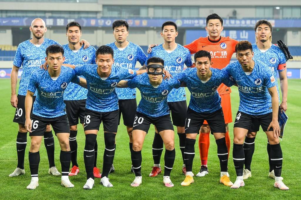 马明宇隔空给邵佳一加油：非常期待佳一率领国足走出低谷
