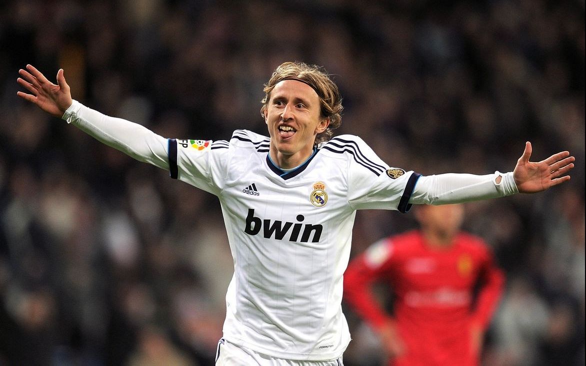 图片报：除了曼联之外，国米也接触阿德耶米经纪人门德斯